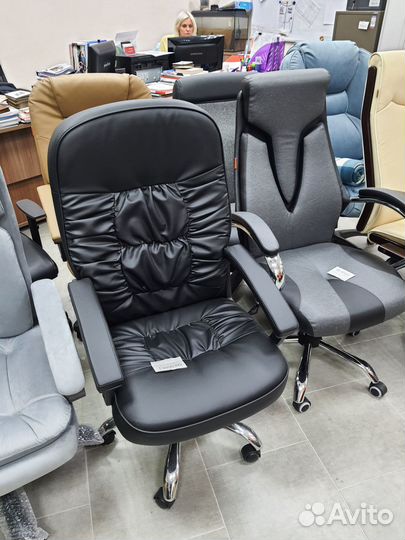 Кресло руководителя Chairman 418 PU экокожа черн