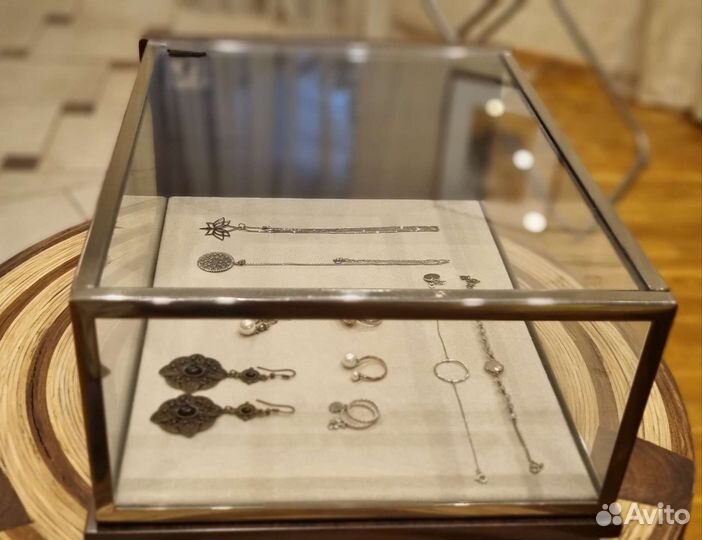 Коробка для хранения украшений