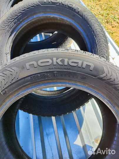 Nokian Tyres Hakkapeliitta 8 215/55 R16 97T