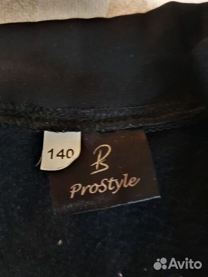 Костюм для фигурного катания 140