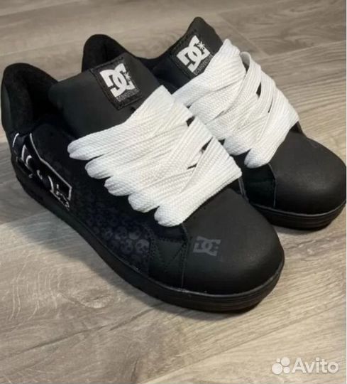 Дутыши Dc shoes sk8