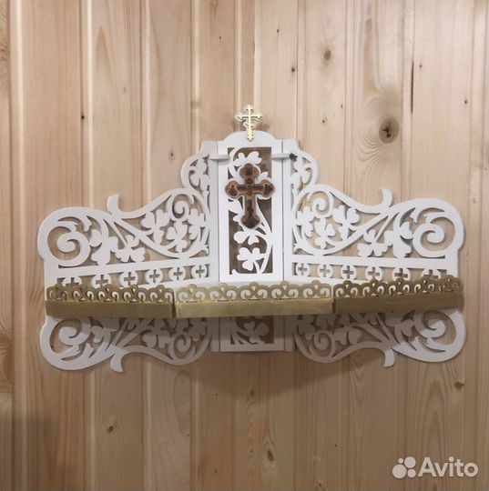 Уголок для икон 39 см на 49 см