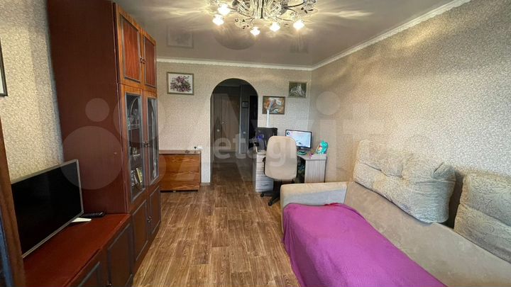 3-к. квартира, 50 м², 5/5 эт.