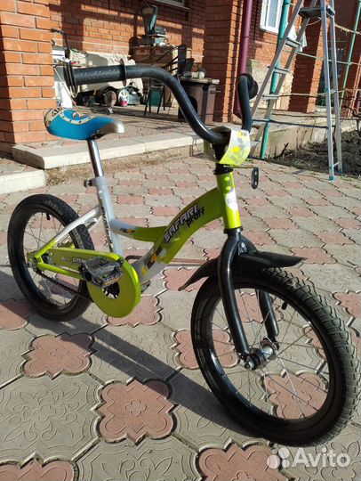 Детский велосипед 16