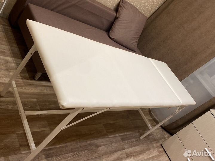 Кушетка массажная, массажный стол