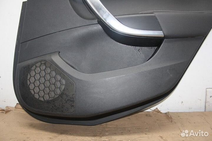 Обшивка двери задней правой opel insignia 2008