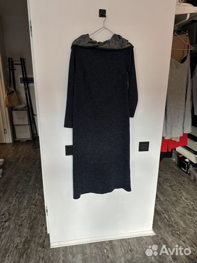 Платье с акцентным капюшоном, полушерсть