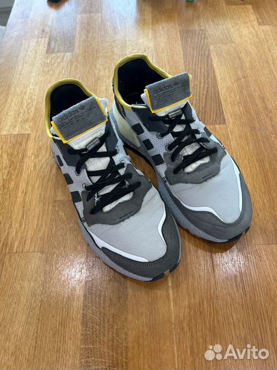 Кроссовки adidas