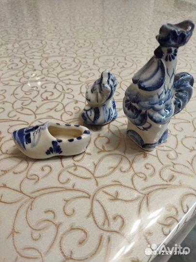 Фигурки Гжель