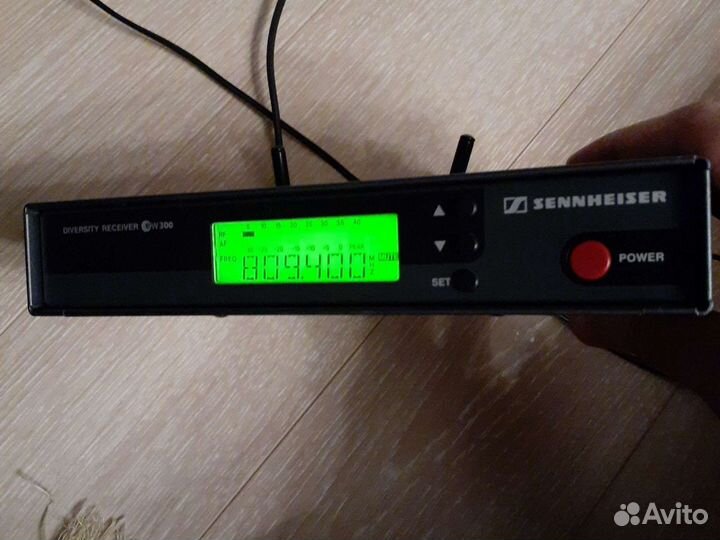 Радиосистема микрофонная Sennheiser EM 300 G1 с ми