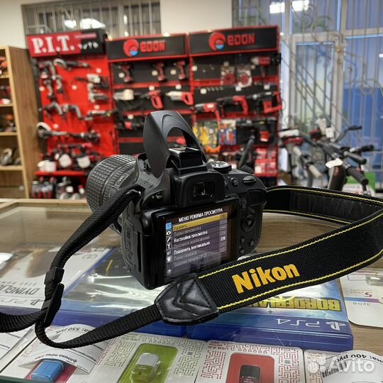 Nikon D3200 Kit AF-S DX nikkor 18-55mm