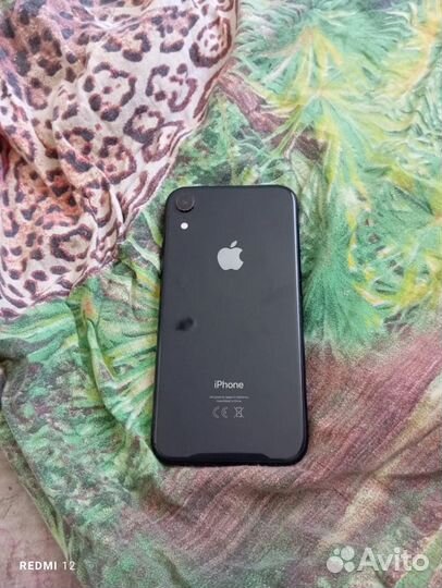 iPhone Xr, 64 ГБ