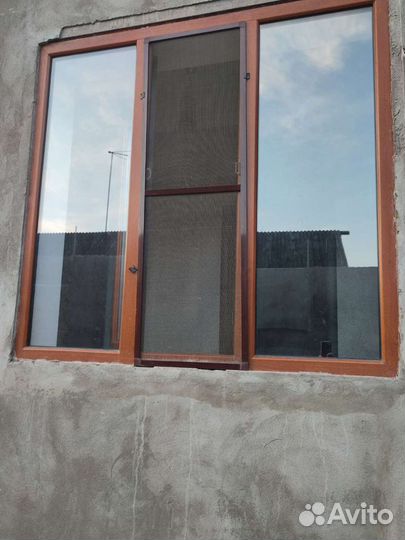 Окна пластиковые б/у. 160см в ширину и 153см в дли