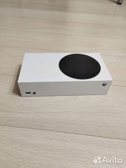Xbox Series S Новая