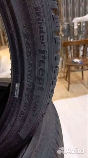 Hankook Winter I'Cept Evo 3 X W330A 265/40 R22 106W