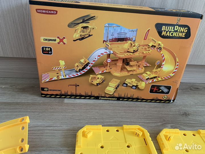 Игровой центр парковка для машин трек