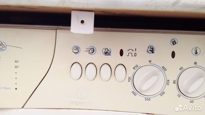 Стиралка indesit WS84TX EX под ремонт