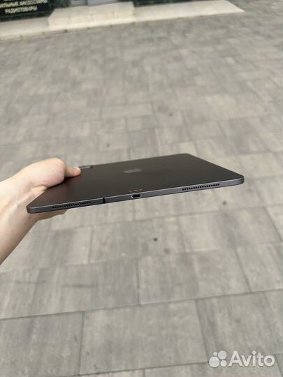 Планшет iPad Pro 12.9 256Gb (4th gen) Wifi+Sim
