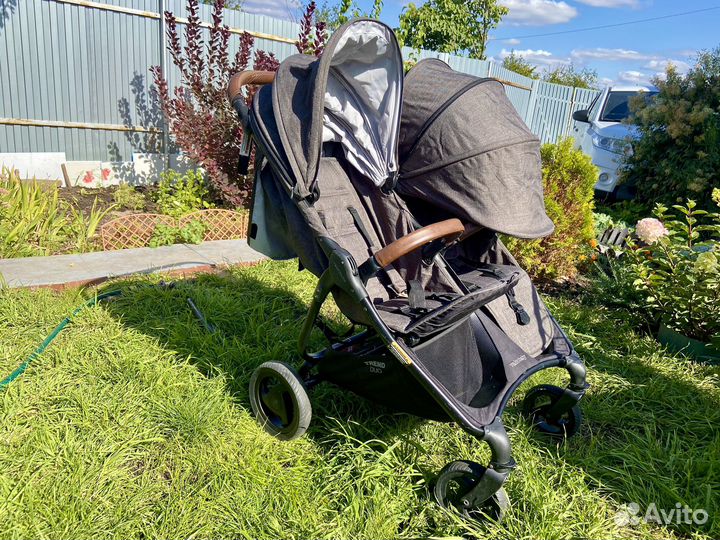 Коляска для двойни Valco Baby Snap Duo Trend