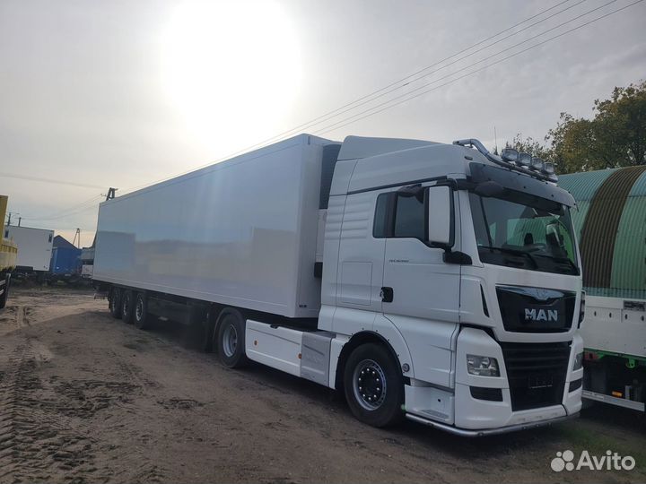 MAN TGX 18.480 с полуприцепом, 2017