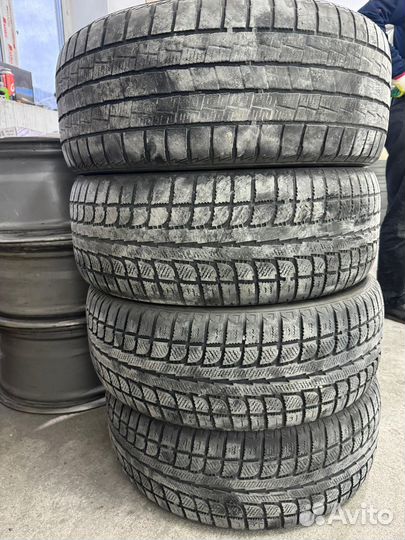 Goform G-745 215/55 R17