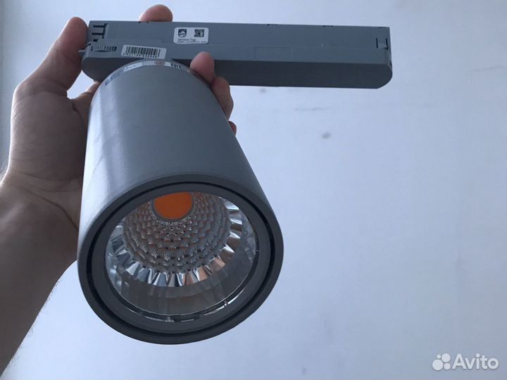 Трековые светильники Phillips новые
