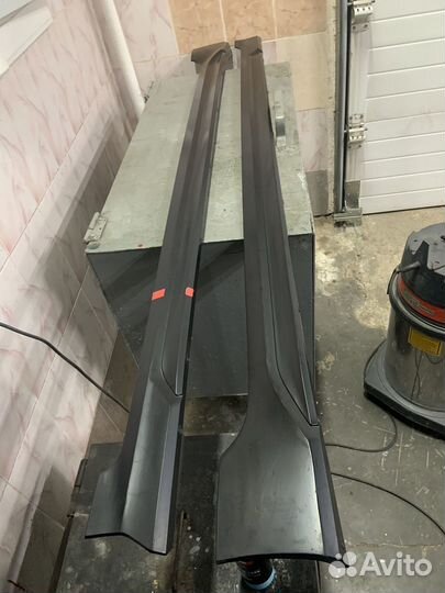 Поамтиковые накладки на пороги Kia Rio 4