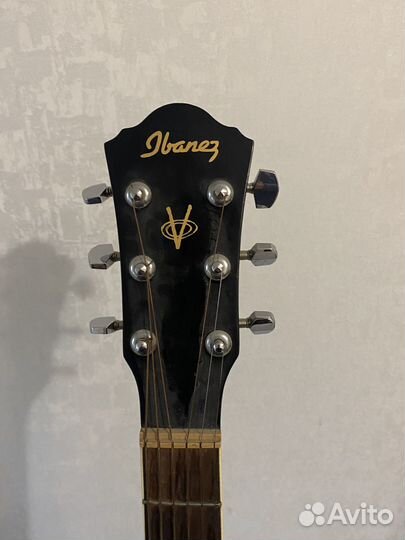 Полуакустичекая гитара Ibanez