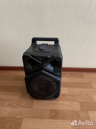 Портативная колонка bluetooth