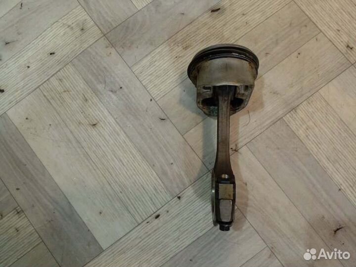 Поршень шатун Renault Logan 2 K7M 1.6Л