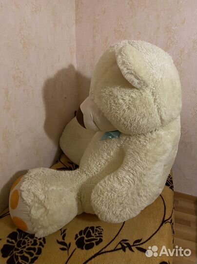 Плюшевый медведь