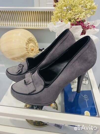 Серые туфли 38