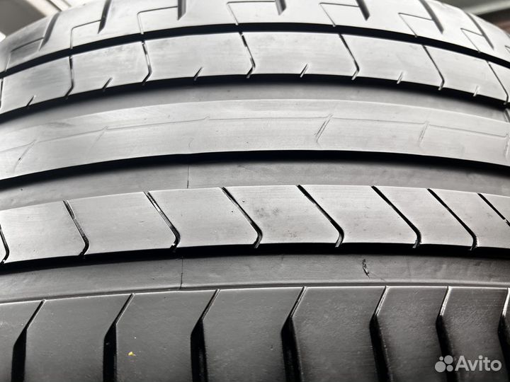 Pirelli P Zero System 265/40 R22
