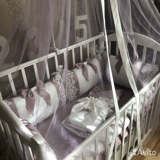 Бортики в кроватку новые, одеялко на выписку