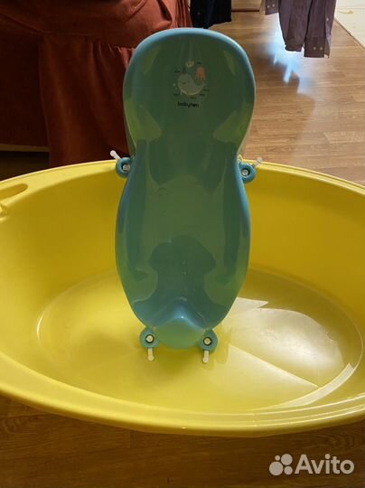 Ванночка с горкой для купания