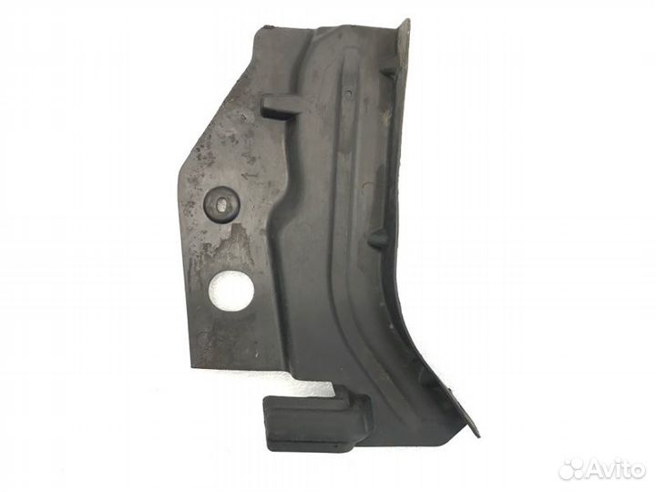 Пыльник двигателя левый Chevrolet Cruze седан 1.8