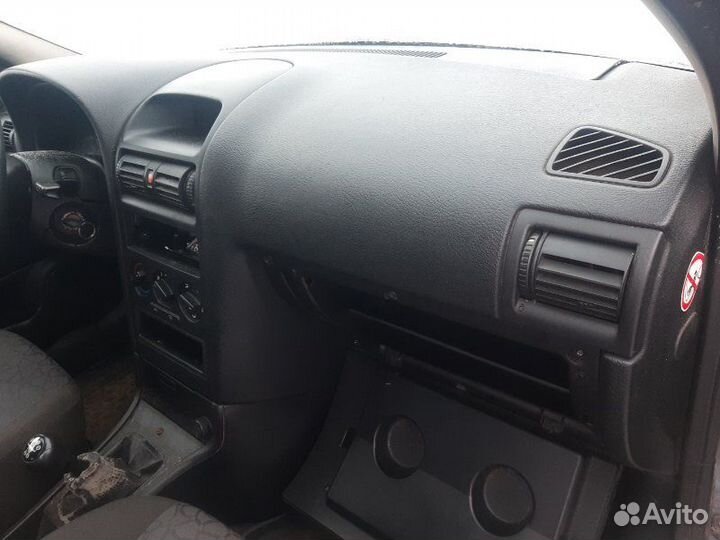 Торпедо Opel Astra G X17DTL 1999