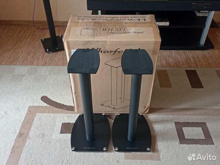 Стойки под акустику Wharfedale WH-ST1