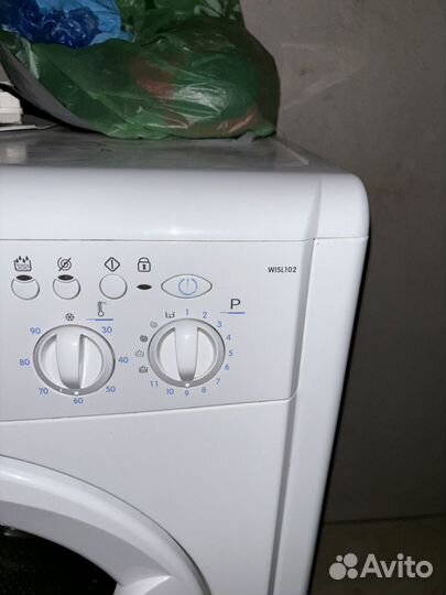 Стиральная машина indesit wisl102 на запчасти