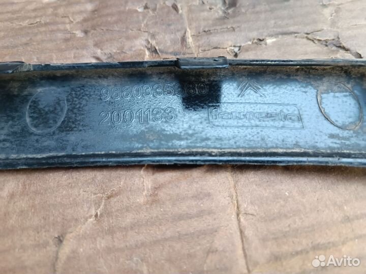 Спойлер переднего бампера Citroen C3