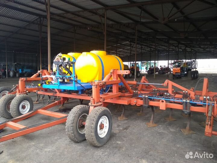 Разбрасыватель удобрений ХимАгроТех ПМ 2000-28, 2023