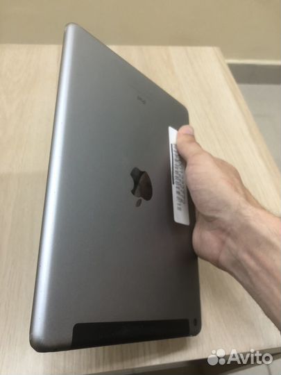 iPad 5 2017 128Gb LTE RU/A Акб93 Оригинал ByPass