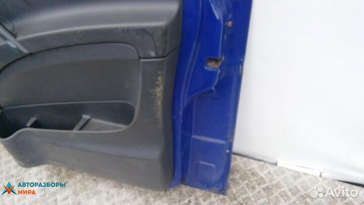 Дверь передняя правая Mercedes-Benz Vito