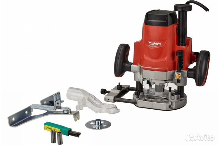 Фрезер makita M3602