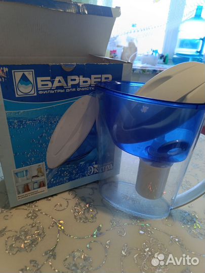 Фильтр кувшин для воды барьер