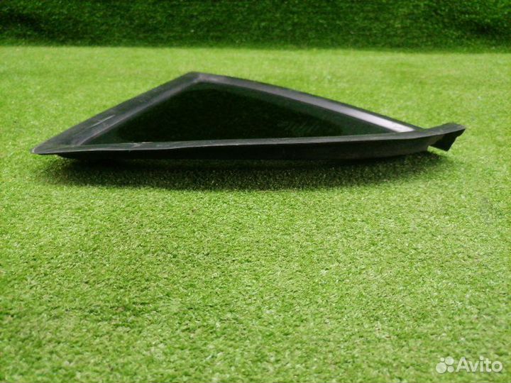 Стекло двери (форточка) заднее правое Kia Ceed