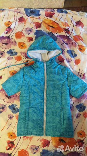 Куртка демисезонная с уккороченым руковом