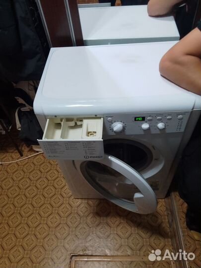 Стиральная машина бу indesit