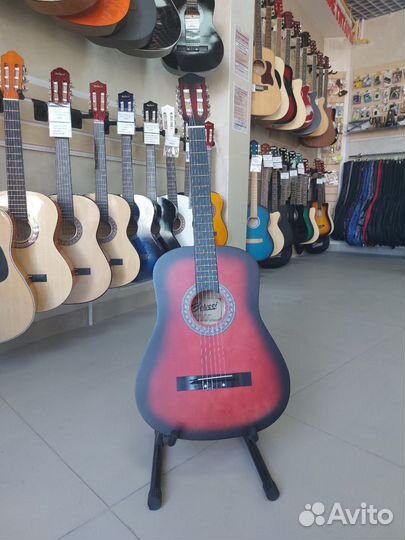 Классическая гитара. Новая. Отстроена. Магазин