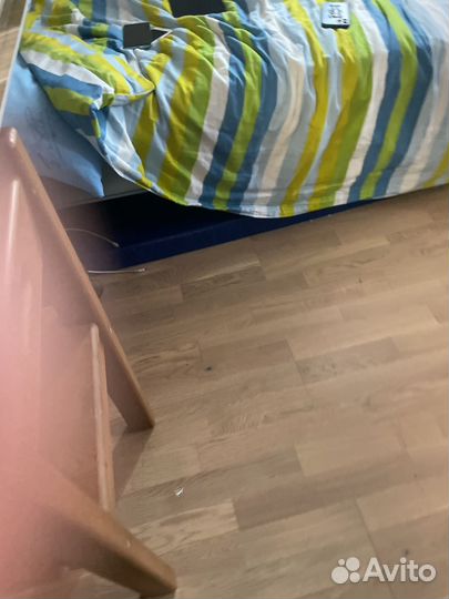 Игрушечная взлётная посадочная полоса